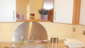 Bathroom - Modern Holiday Home in Blokhus With Pool (Blokhus)