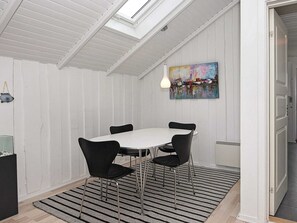 Apartment | Dining