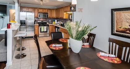 Nice And Neat Home In The Heart Of The Twin Cities