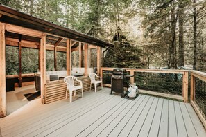 House, 3 Bedrooms, Balcony, Mountain View | Terrace/patio