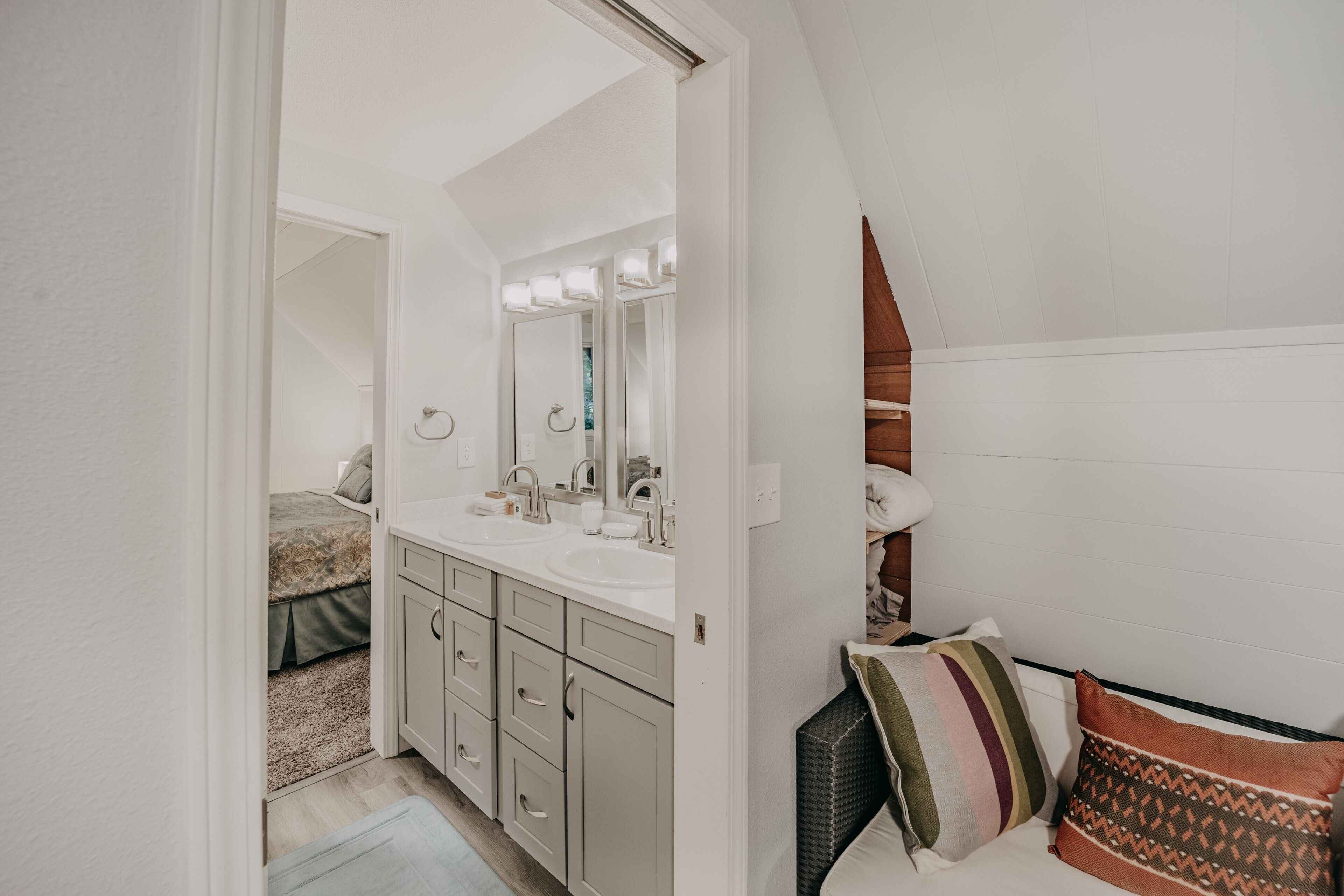 House, 3 Bedrooms, Balcony, Mountain View | Bathroom | Towels