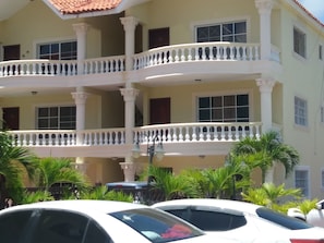 Shared Dormitory, 1 Bedroom, Smoking, Balcony | Balcony - Room-room With fan use Bavaro Punta Cana (Punta Cana)