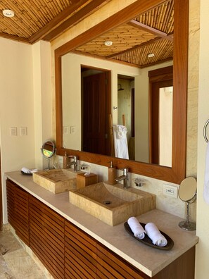 Bathroom - Cap Cana Bungalow Con Piscina Privada (Punta Cana)