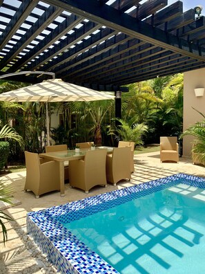Outdoor pool - Cap Cana Bungalow Con Piscina Privada (Punta Cana)