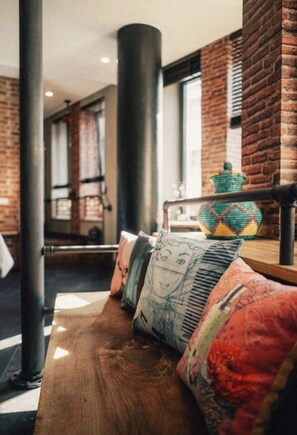 Elite Double Room, 1 Queen Bed | Premium bedding, in-room safe, individually decorated