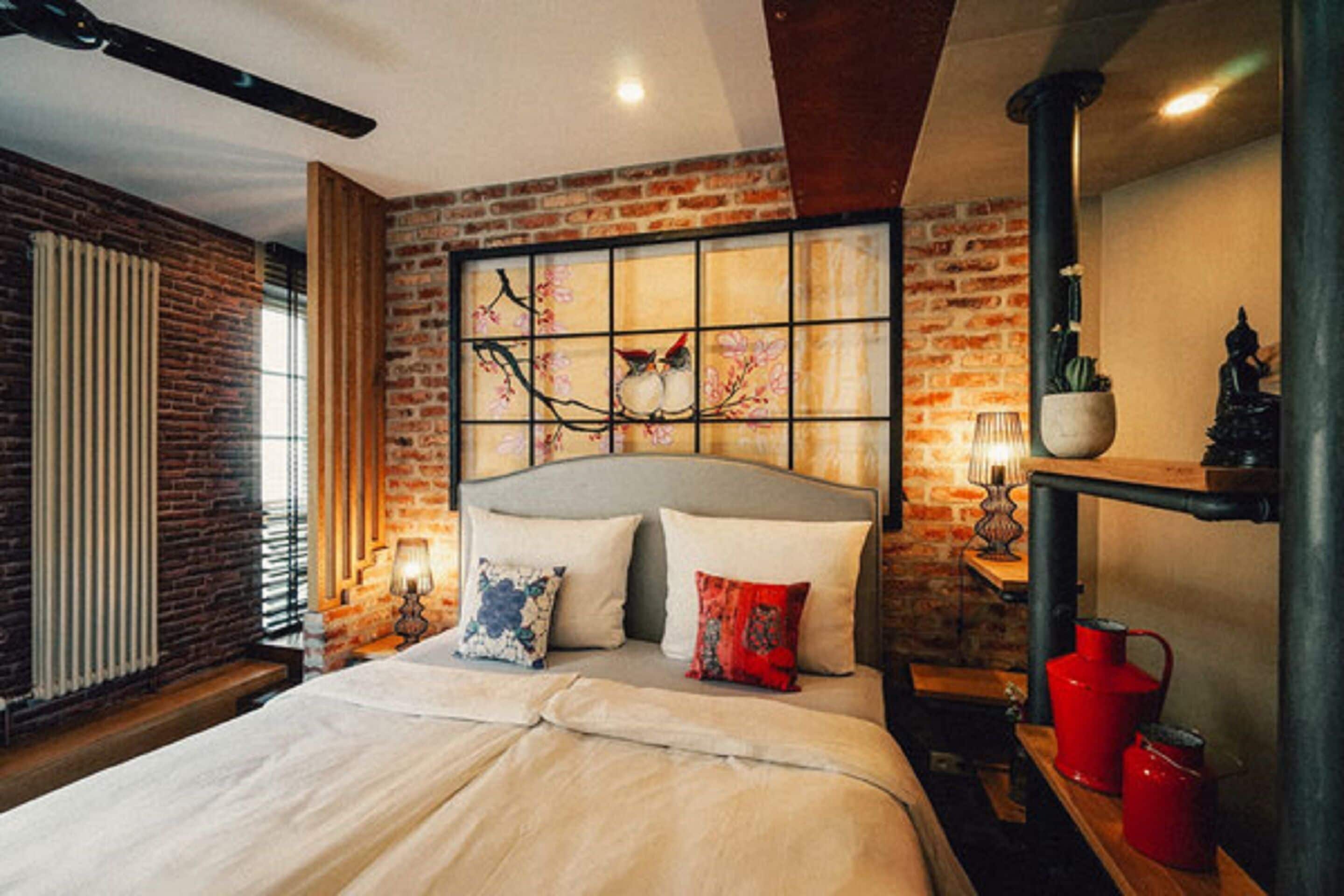 presidential double room, 1 queen bed | premium bedding, in-room safe, individually decorated