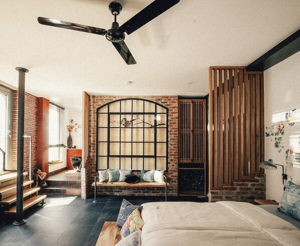 Design Tek Büyük Yataklı Oda | 1 yatak odası, kaliteli yatak takımı, odada kasa 