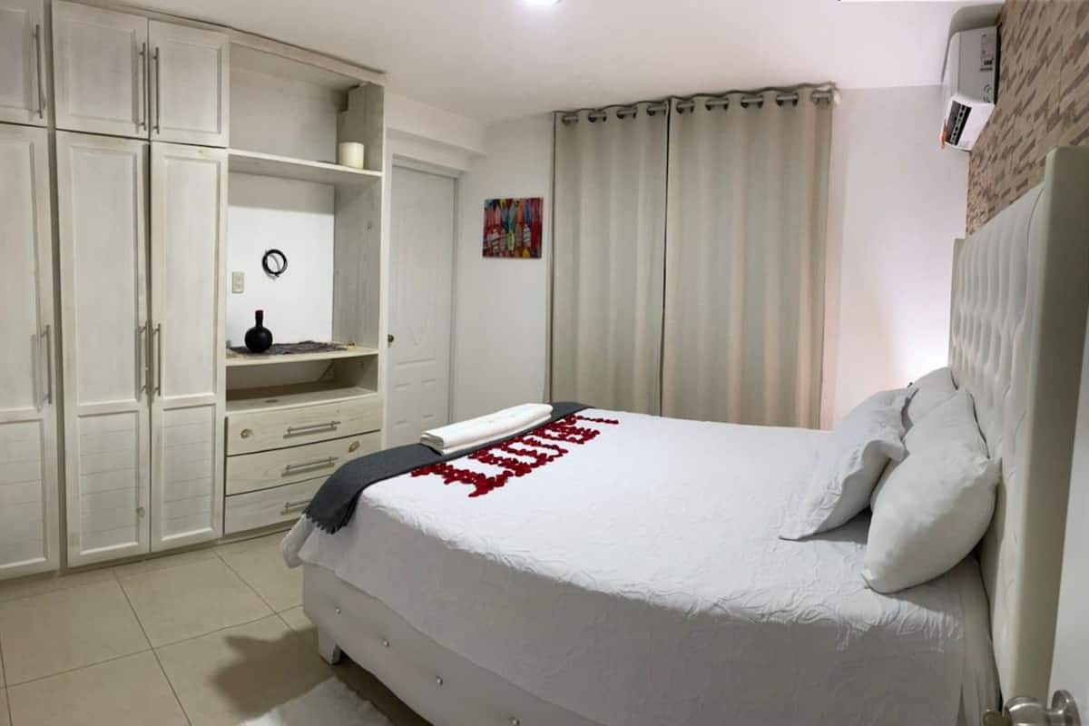 Condo, 3 Bedrooms, Smoking, Balcony | 3 bedrooms