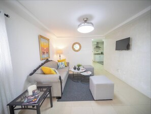 Apartamento, 3 habitaciones, fumadores, balcón | Sala de estar