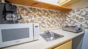 Apartamento, 1 habitación, fumadores, balcón | Interior