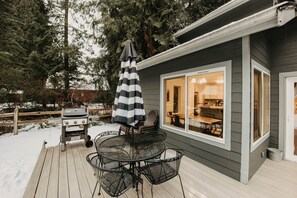 Ferienhaus, 3 Schlafzimmer, Kamin, Bergblick | Speisen im Freien