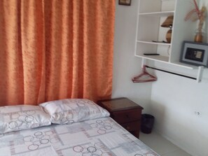 Room, 1 Bedroom, Accessible, Smoking