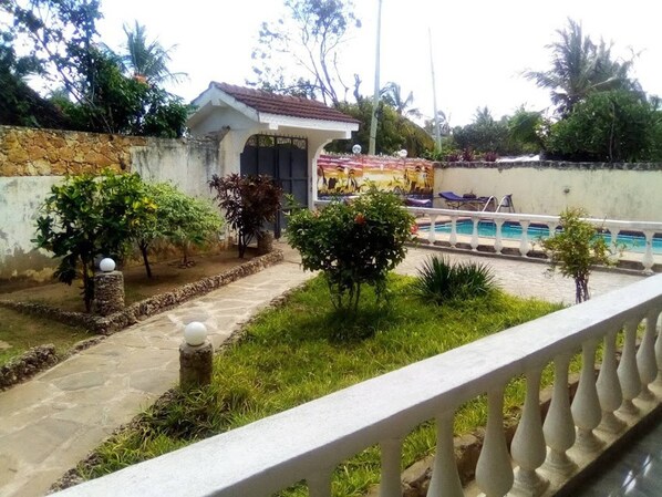 Vila, 1 quarto, sacada, vista para o jardim | Área da propriedade