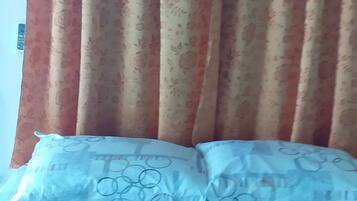 Rom, 2 soverom, tilgjengelighetstilpasset, røyk | Innvendig