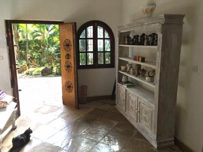 Room, 3 Bedrooms, Smoking, Private Pool | Interior - Room in Villa - Giulia Patio House Watamu (Watamu)