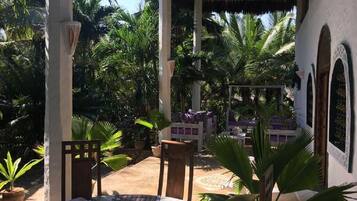 Kamar, 3 kamar tidur, Boleh Merokok, kolam renang pribadi | Area keluarga