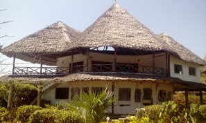 别墅, 4 间卧室, 吸烟房, 阳台 | 外观