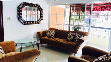 Condo, 3 Bedrooms, Balcony, Garden View | Living room | TV