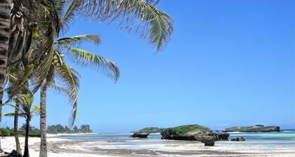 Room in B&B - Watamu, Nestled Between Pristine Beaches and Lush Tropical Forest