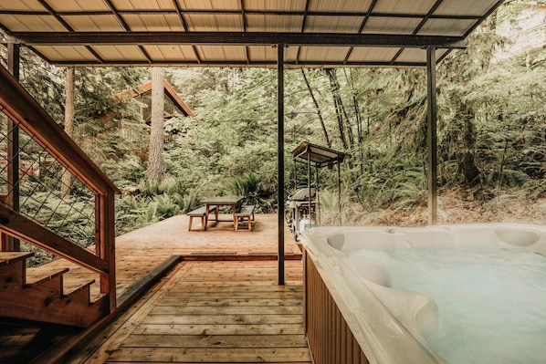 Maison, 4 chambres, foyer | Salle de bain