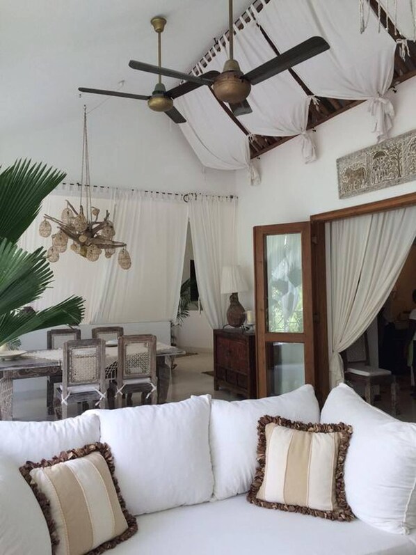 Chambre, 3 chambres, fumeur | Intérieur