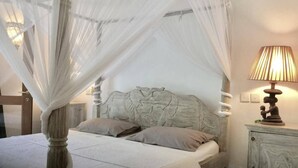 Room, 3 Bedrooms, Smoking - Beach Luxury Apartment On The Beach (Watamu)