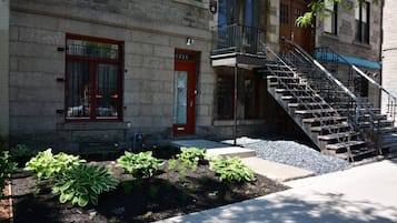 DĂ©tail de lâextĂ©rieur