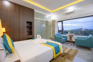 Deluxe Room | Premium bedding, pillowtop beds, minibar, individually decorated - Nghi Lan Hotel (Phu Quoc)