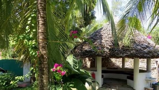 Villa, 4 Bedrooms, Smoking, Balcony | Property grounds - Villa Tuffah 3 Minutes Walk to the Beach - Malindi (Watamu)