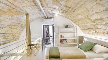 Bügeleisen/Bügelbrett, WLAN