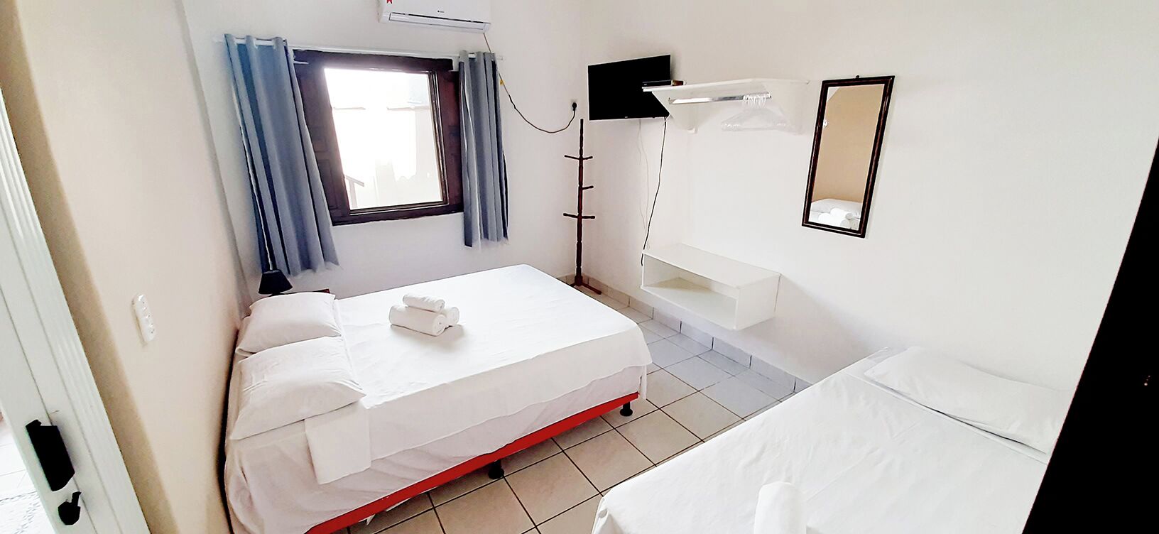 Suite familiale, rez-de-chaussée | Accès au Wi-Fi (inclus), literie fournie
