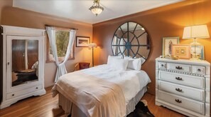 3 bedrooms, desk, iron/ironing board, free WiFi - Gunnison, Colorado Recreational Lovers!! (Gunnison)