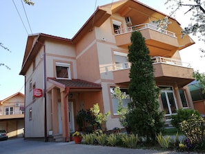 Exterior - Apartments  Bella Mare Belgrade (Belgrade)