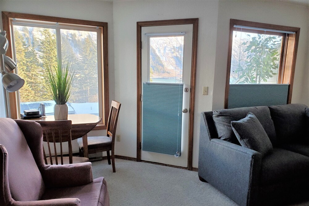 Pearson's Pond Luxury Suites