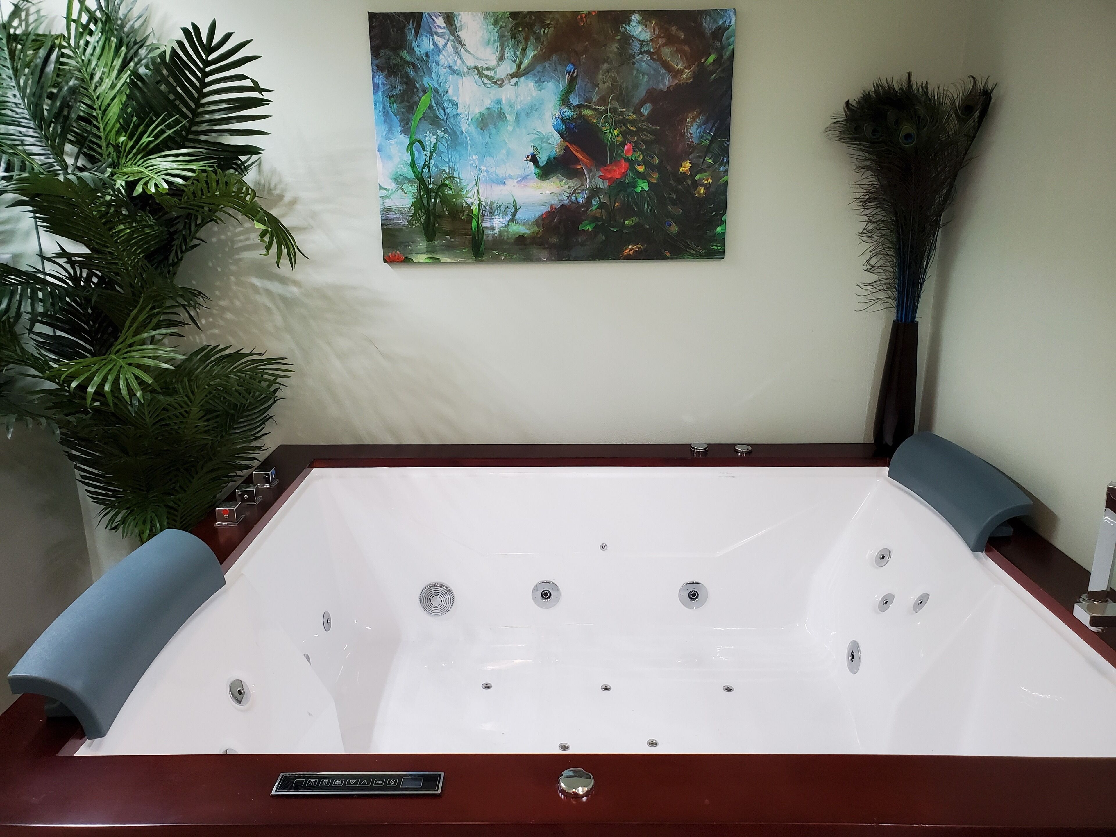 Pearson's Pond Luxury Suites