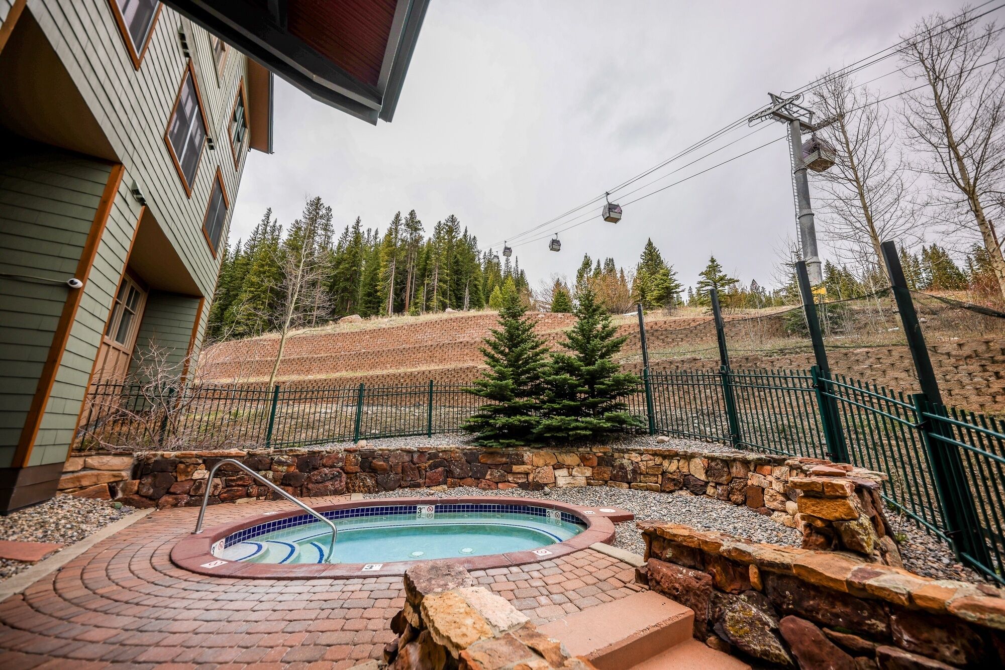 Condo, 2 Bedrooms | Outdoor spa tub