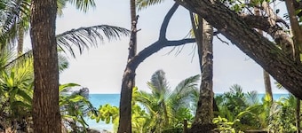 Port Douglas Mirage Villa#431- Absolute Beachfront