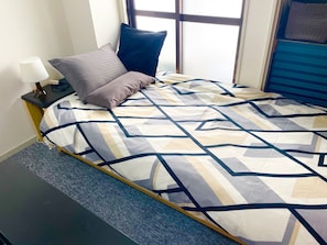1 chambre, fer et planche à repasser, Wi-Fi gratuit, draps fournis
