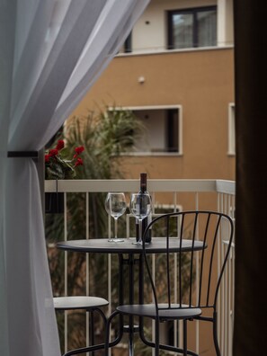 Deluxe Double Room | Balcony