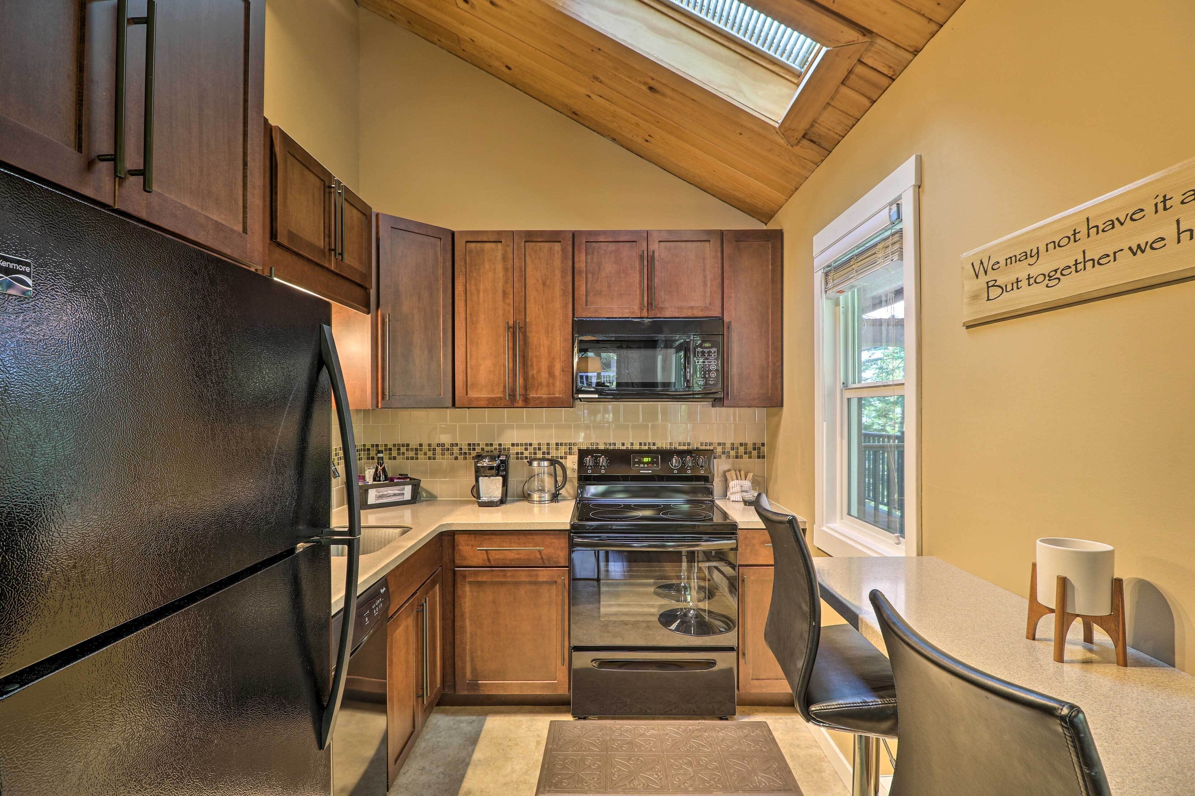 Airy Resort Condo < 3 Miles to Whitefish Mountain!