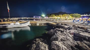 Piscine extérieure (ouverte en saison)