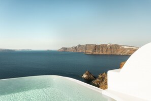 Armenaki Residence with Infinity Pool | Privat basseng