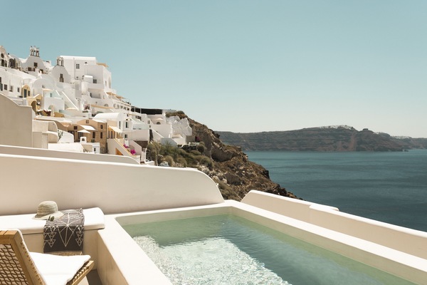 Caldera Residence | Private spa tub