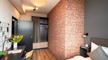 1 bedroom, desk, laptop workspace, blackout curtains