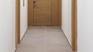 Hallway - Fontevita Apartments (Baska Voda)