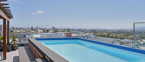 Piscina en la azotea