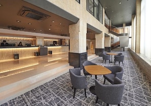 Lobby - After all station Chika is the most convenient / Osaka Ōsaka (Osaka)