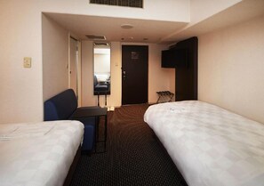 1 bedroom, desk, iron/ironing board, free WiFi - After all station Chika is the most convenient   / Osaka Ōsaka (Osaka)