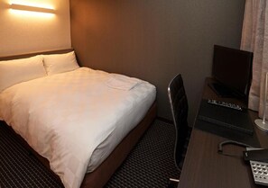 1 habitación, escritorio, tabla de planchar con plancha y wifi gratis 