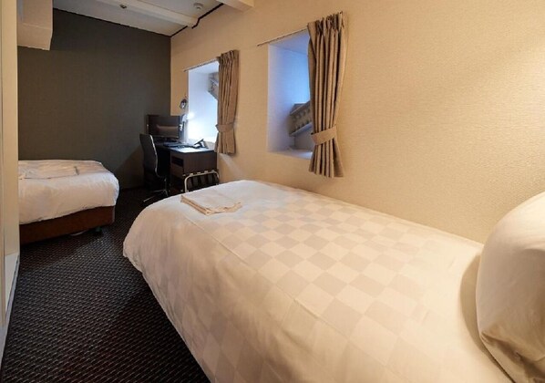 1 bedroom, desk, iron/ironing board, free WiFi - After all station Chika is the most convenient   / Osaka Ōsaka (Osaka)